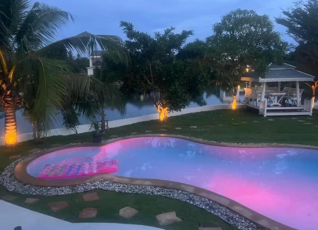 Villa La Luna Szamuj-sziget Kültér fotó